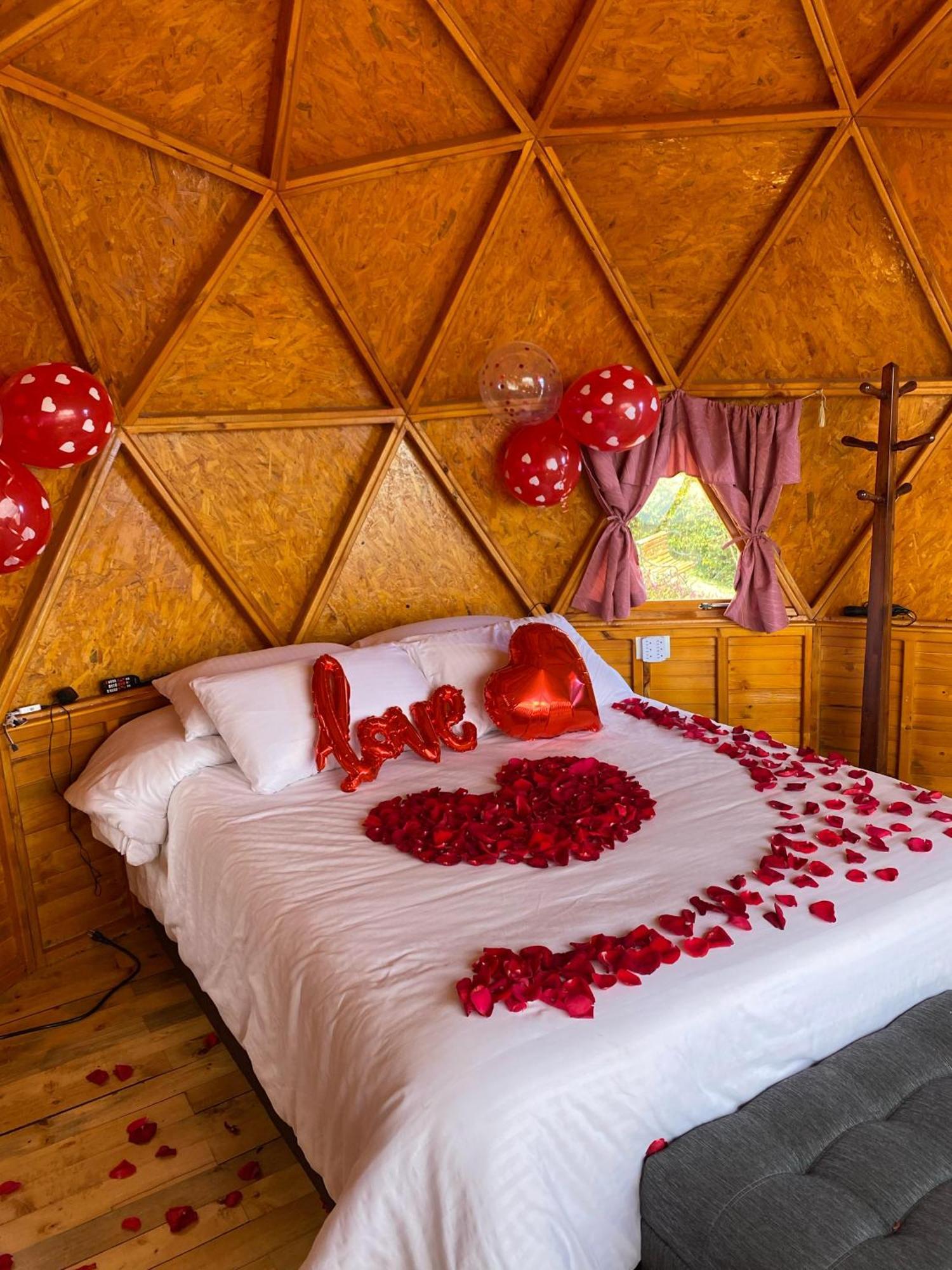 Luxury tent Domos Muisca Xue Aquitania